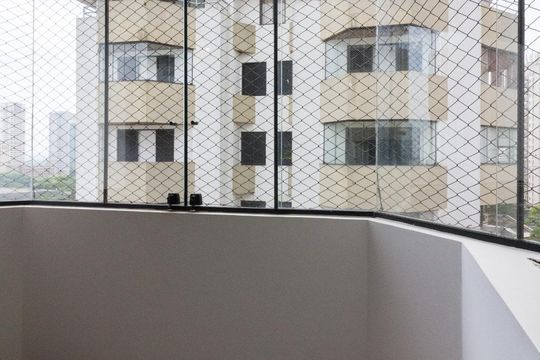 Varanda de apartamento para alugar com 3 quartos, 110m² em Alphaville Industrial, Barueri