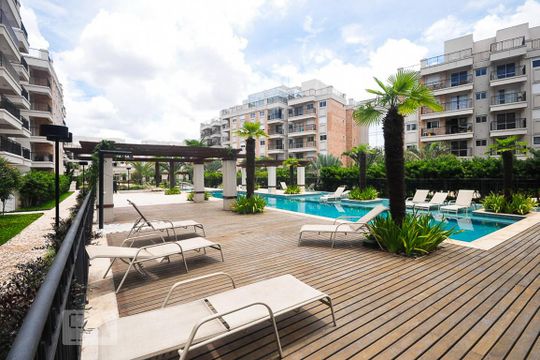 Piscina de apartamento à venda com 1 quarto, 78m² em Jardim Leonor, São Paulo