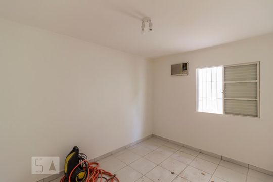 Quarto 2 de casa à venda com 2 quartos, 150m² em Vila Leopoldina, São Paulo