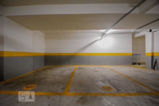 Garagem de apartamento para alugar com 1 quarto, 41m² em Cidade Monções, São Paulo