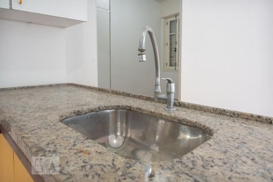 Cozinha de apartamento à venda com 1 quarto, 50m² em Centro, Rio de Janeiro