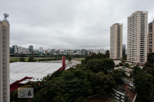 Vista de apartamento para alugar com 4 quartos, 260m² em Paraíso do Morumbi, São Paulo