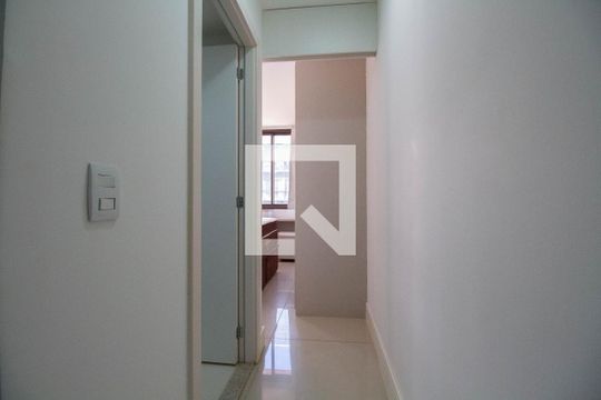 Corredor de apartamento para alugar com 1 quarto, 35m² em Setor Noroeste, Brasília