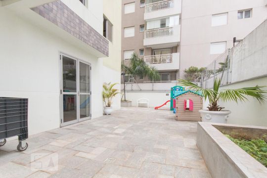 Área comum de apartamento para alugar com 2 quartos, 65m² em Aclimação, São Paulo