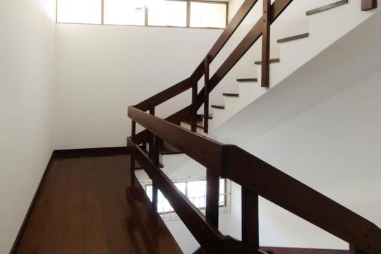 corredor de acesso do segundo pavimento de casa à venda com 4 quartos, 312m² em Jardim Botânico, Rio de Janeiro