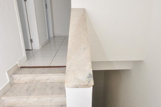 Escada de casa de condomínio à venda com 3 quartos, 256m² em Freguesia (jacarepaguá), Rio de Janeiro