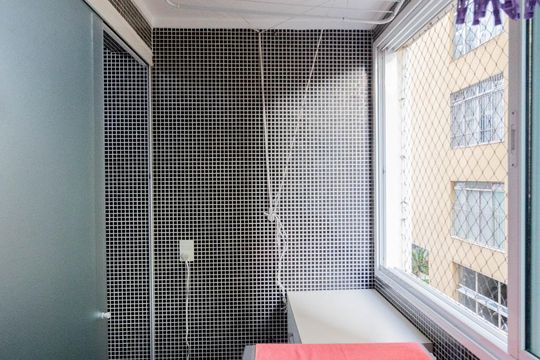 Área de Serviço de apartamento à venda com 2 quartos, 120m² em Cerqueira César, São Paulo