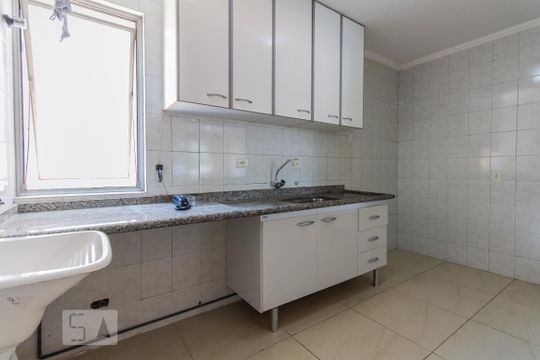 Cozinha de apartamento para alugar com 3 quartos, 78m² em Jardim Umuarama, São Paulo