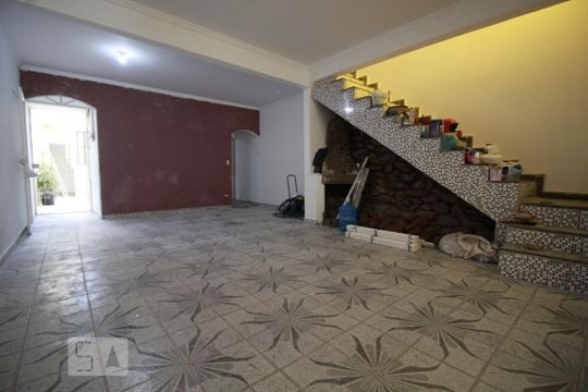 Casa à venda com 3 quartos, 230m² em Vila Progredior, São Paulo