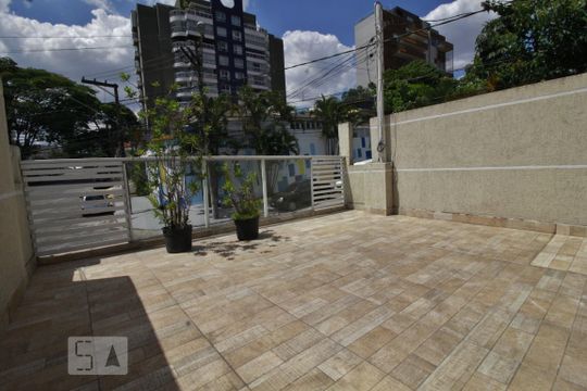 Varanda de casa à venda com 3 quartos, 230m² em Vila Progredior, São Paulo