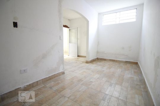Sala de casa à venda com 3 quartos, 230m² em Vila Progredior, São Paulo