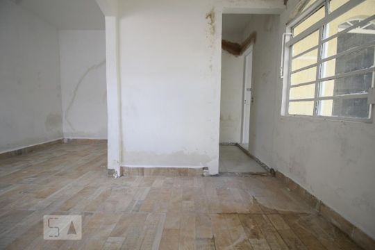 Sala de casa à venda com 3 quartos, 230m² em Vila Progredior, São Paulo