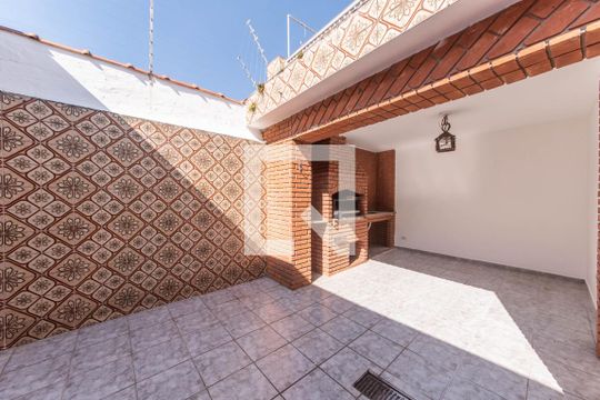 Quintal - Lavanderia de casa à venda com 3 quartos, 450m² em Cidade Vargas, São Paulo