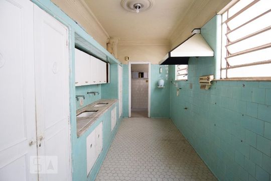 Cozinha de apartamento à venda com 4 quartos, 170m² em Tijuca, Rio de Janeiro