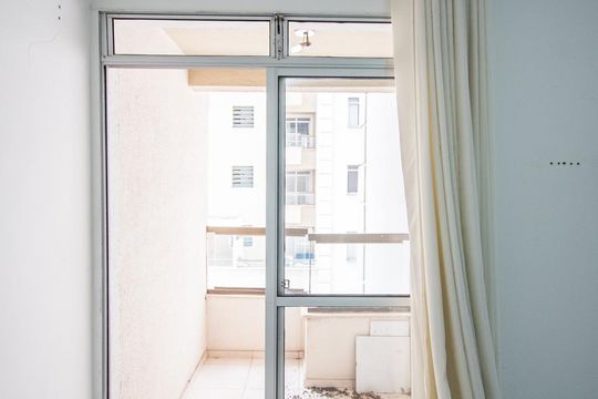 Sala de apartamento à venda com 2 quartos, 64m² em Castelo, Belo Horizonte