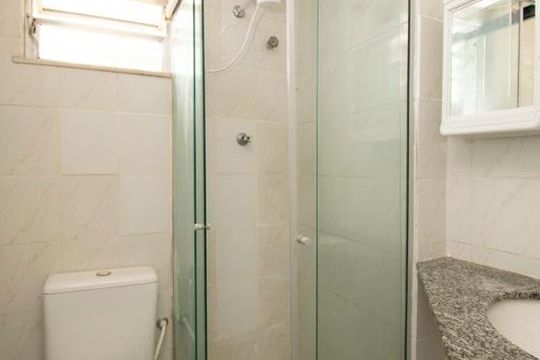 Banheiro Social de apartamento para alugar com 2 quartos, 75m² em Fonseca, Niterói