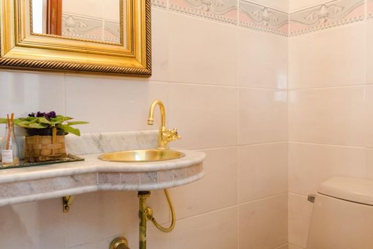 Lavabo de apartamento à venda com 4 quartos, 140m² em Centro, Santo André