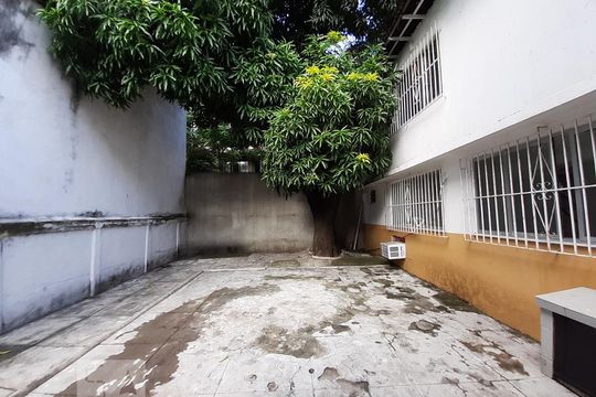 Quintal de casa para alugar com 8 quartos, 320m² em Méier, Rio de Janeiro