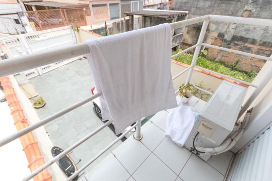 Varanda de suíte  de casa à venda com 3 quartos, 135m² em Vila Brasílio Machado, São Paulo