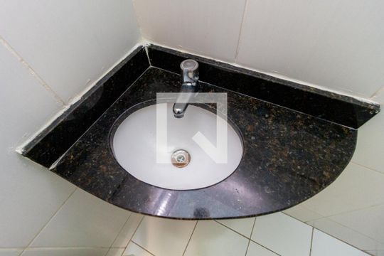 Detalhe - Lavabo de casa de condomínio à venda com 2 quartos, 69m² em Vila Prudente, São Paulo