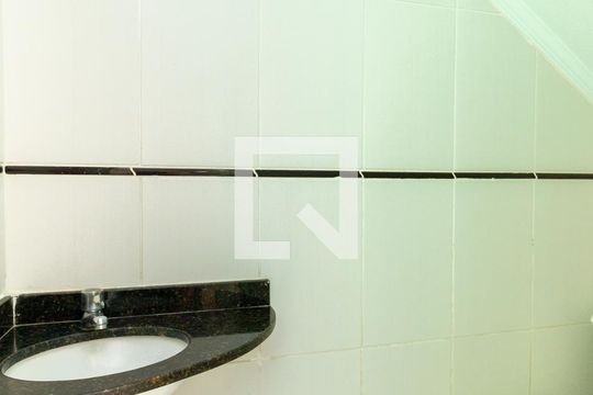 Lavabo de casa de condomínio à venda com 2 quartos, 69m² em Vila Prudente, São Paulo