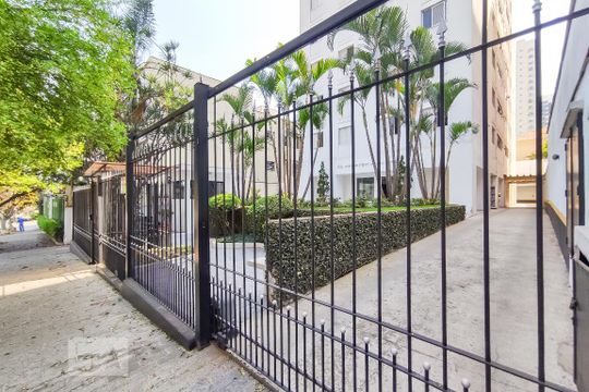 Fachada de apartamento para alugar com 2 quartos, 80m² em Mirandópolis, São Paulo
