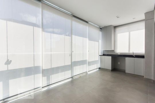 Kitnet/Studio para alugar com 1 quarto, 45m² em Moema, São Paulo