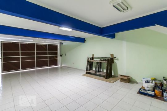 Garagem de casa para alugar com 3 quartos, 650m² em Vila Rosália, Guarulhos