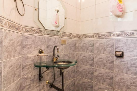 Lavabo de casa para alugar com 3 quartos, 650m² em Vila Rosália, Guarulhos