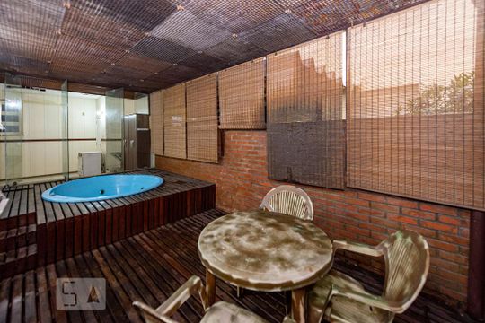 Área interna de apartamento à venda com 4 quartos, 200m² em Ipanema , Rio de Janeiro