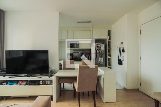 Sala de apartamento à venda com 1 quarto, 34m² em Água Branca, São Paulo