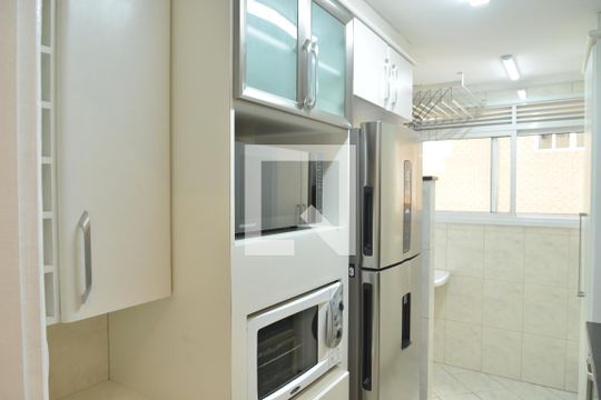 Cozinha de apartamento para alugar com 2 quartos, 80m² em Jardim, Santo André