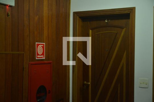 Área comum de apartamento para alugar com 2 quartos, 80m² em Jardim, Santo André