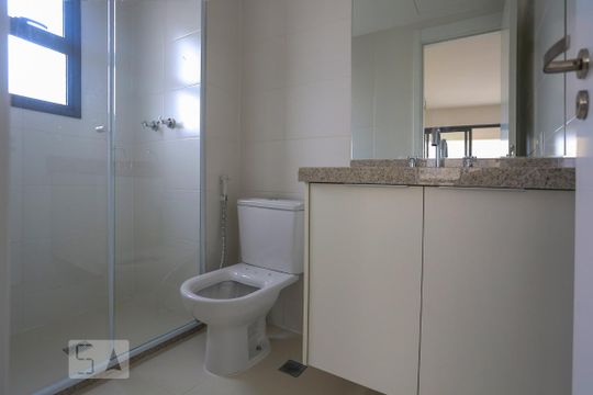 Banheiro de kitnet/studio à venda com 1 quarto, 41m² em Sumarezinho, São Paulo