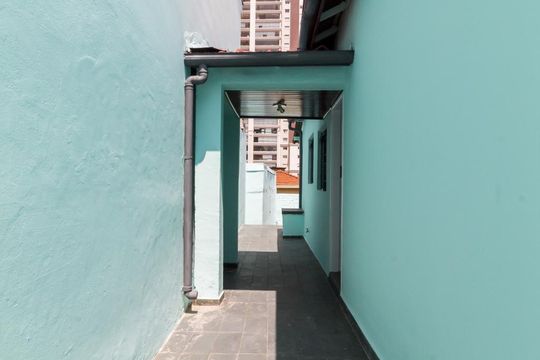 Corredor de casa para alugar com 1 quarto, 80m² em Vila Gomes Cardim, São Paulo