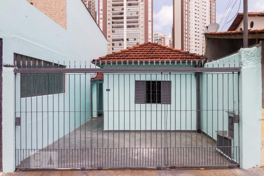 Fachada de casa para alugar com 1 quarto, 80m² em Vila Gomes Cardim, São Paulo