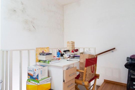 Corredor da escada de casa para alugar com 2 quartos, 74m² em Vila Monte Alegre, São Paulo