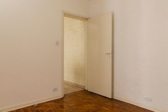 Quarto de Serviço  de casa para alugar com 2 quartos, 100m² em Chácara Mafalda, São Paulo