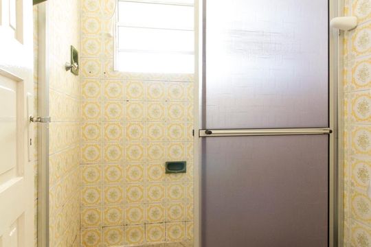 Box do Banheiro  de casa para alugar com 2 quartos, 100m² em Chácara Mafalda, São Paulo