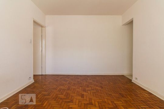 Sala  de casa para alugar com 2 quartos, 100m² em Chácara Mafalda, São Paulo