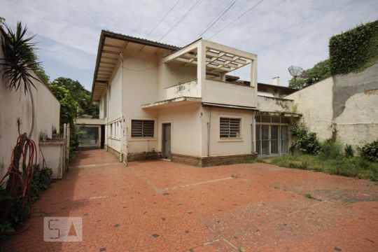 Área Externa de casa para alugar com 4 quartos, 500m² em Pacaembu, São Paulo