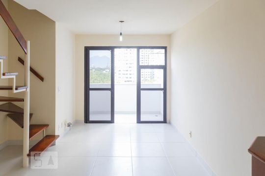 Apartamento para alugar com 2 quartos, 70m² em Recreio dos Bandeirantes, Rio de Janeiro