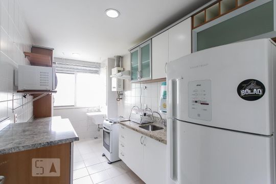 Cozinha de apartamento à venda com 2 quartos, 78m² em Barra da Tijuca, Rio de Janeiro