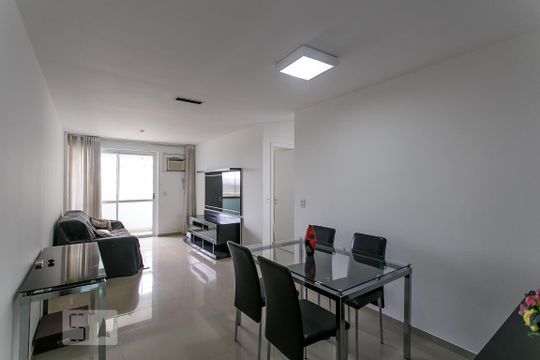 Apartamento à venda com 2 quartos, 78m² em Barra da Tijuca, Rio de Janeiro