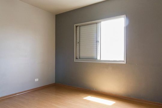 Quarto 2  de apartamento para alugar com 2 quartos, 56m² em Vila Azevedo, São Paulo