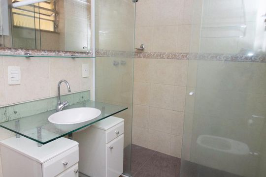 Banheiro de apartamento à venda com 2 quartos, 79m² em Méier, Rio de Janeiro
