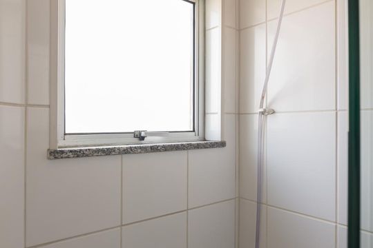 Banheiro Suíte de apartamento para alugar com 3 quartos, 116m² em Ouro Preto, Belo Horizonte