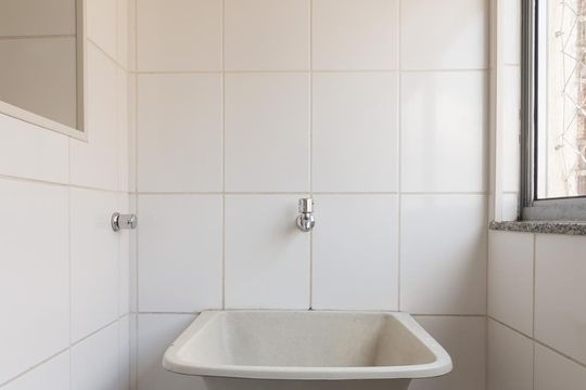 Área de Serviço de apartamento para alugar com 3 quartos, 116m² em Ouro Preto, Belo Horizonte