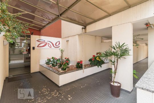 Acesso Prédio de apartamento para alugar com 3 quartos, 116m² em Ouro Preto, Belo Horizonte