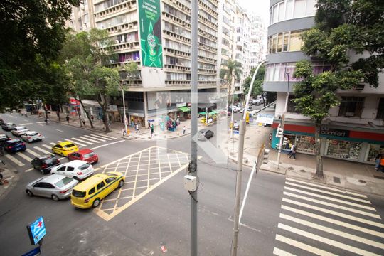 Vista da Suíte de apartamento para alugar com 1 quarto, 40m² em Copacabana, Rio de Janeiro